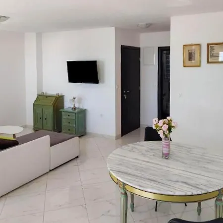 Apartment Appealing In With Shared Pool