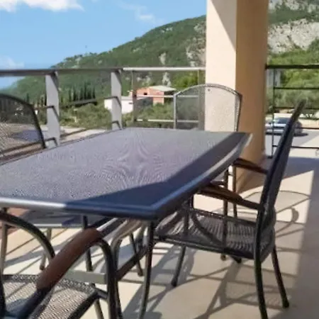 Appealing In With Shared Pool
