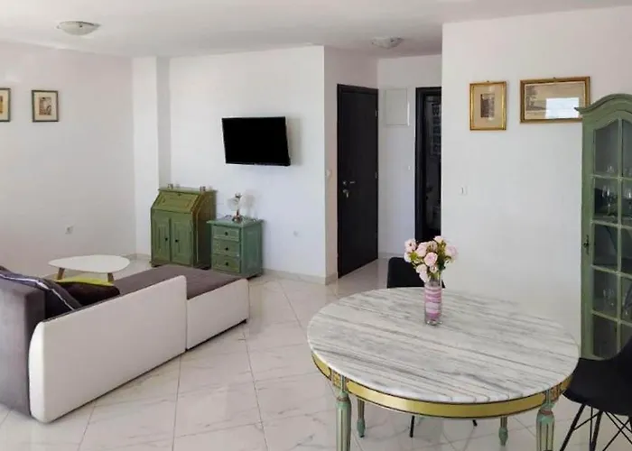 Apartment Near Biokovo Mountains